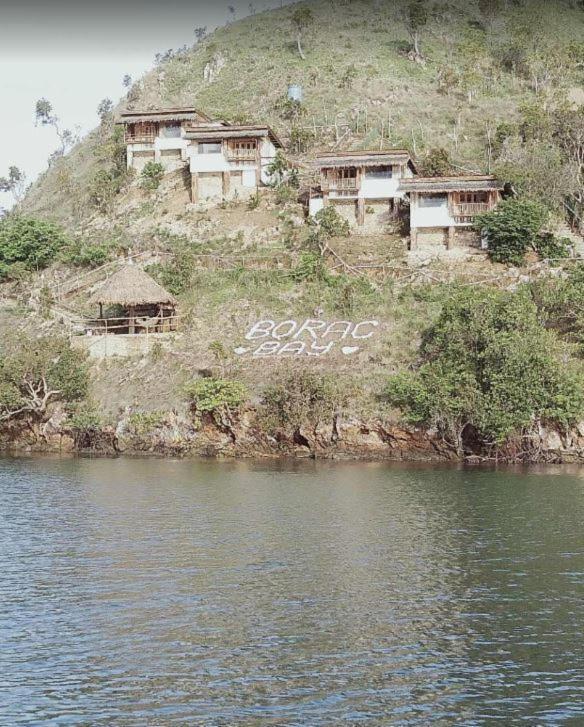Borac Bay Bungalows Hotel And Resort Eksteriør bilde